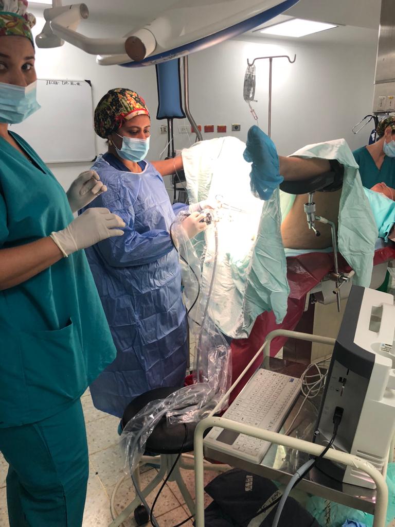 Histeroscopia; procedimiento ambulatorio , mínimamente invasivo